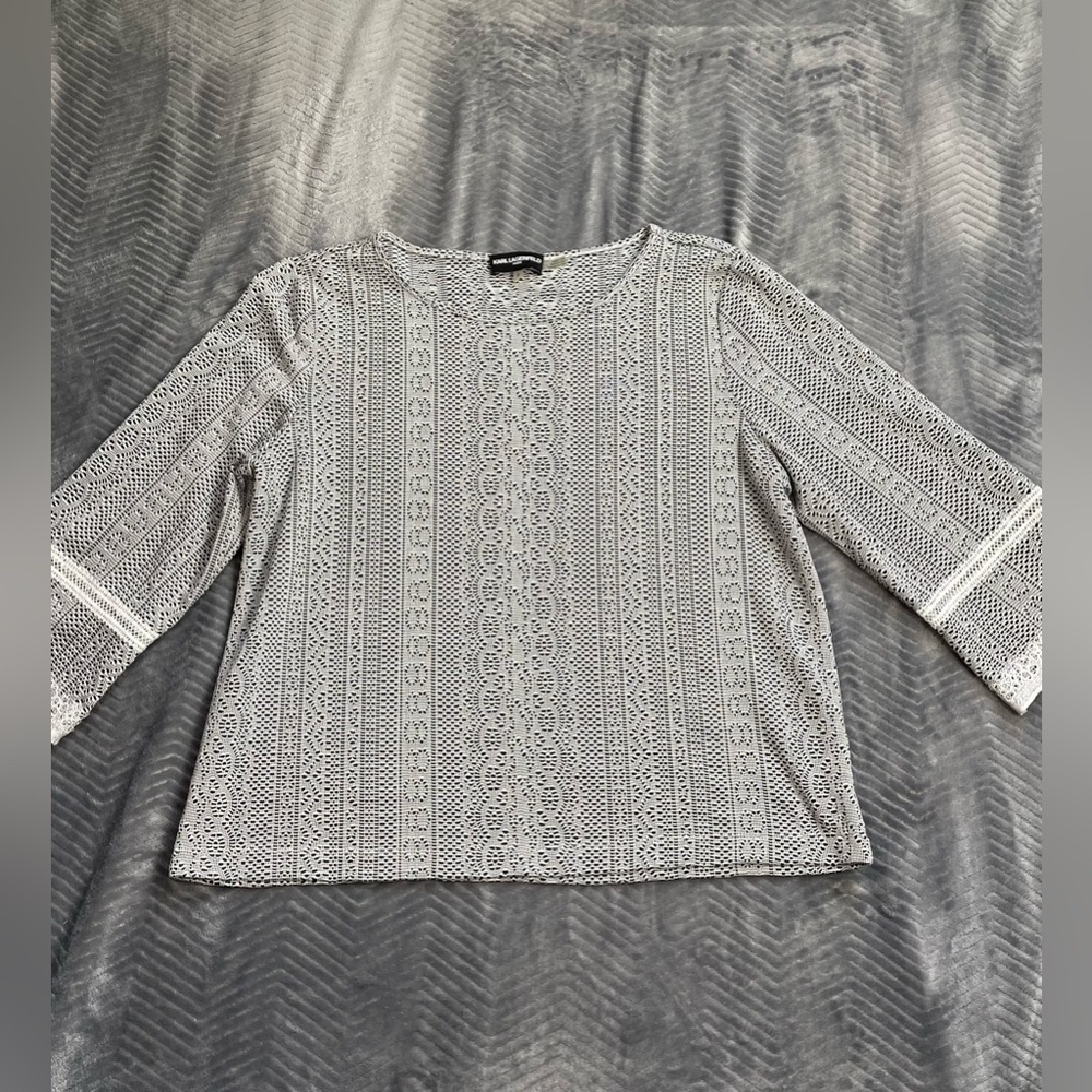 Karl Lagerfeld Paris Blouse Large Lace Trim Boxy 3/4 Sleeve